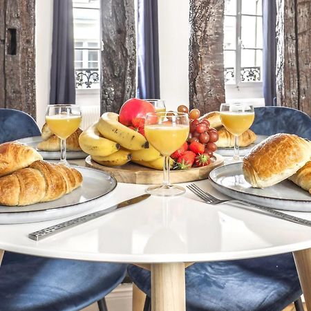 Le Marais 1Br Place Saint パリ エクステリア 写真